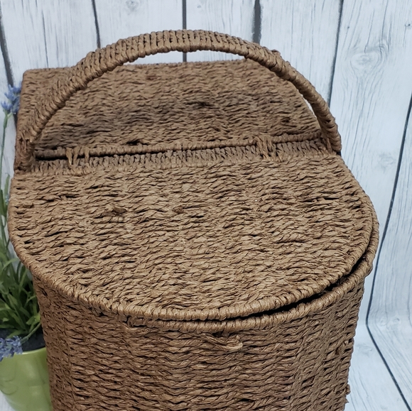 Trademark Innovations Storage Stair Basket With Handle and Lids - Picture 9 of 9